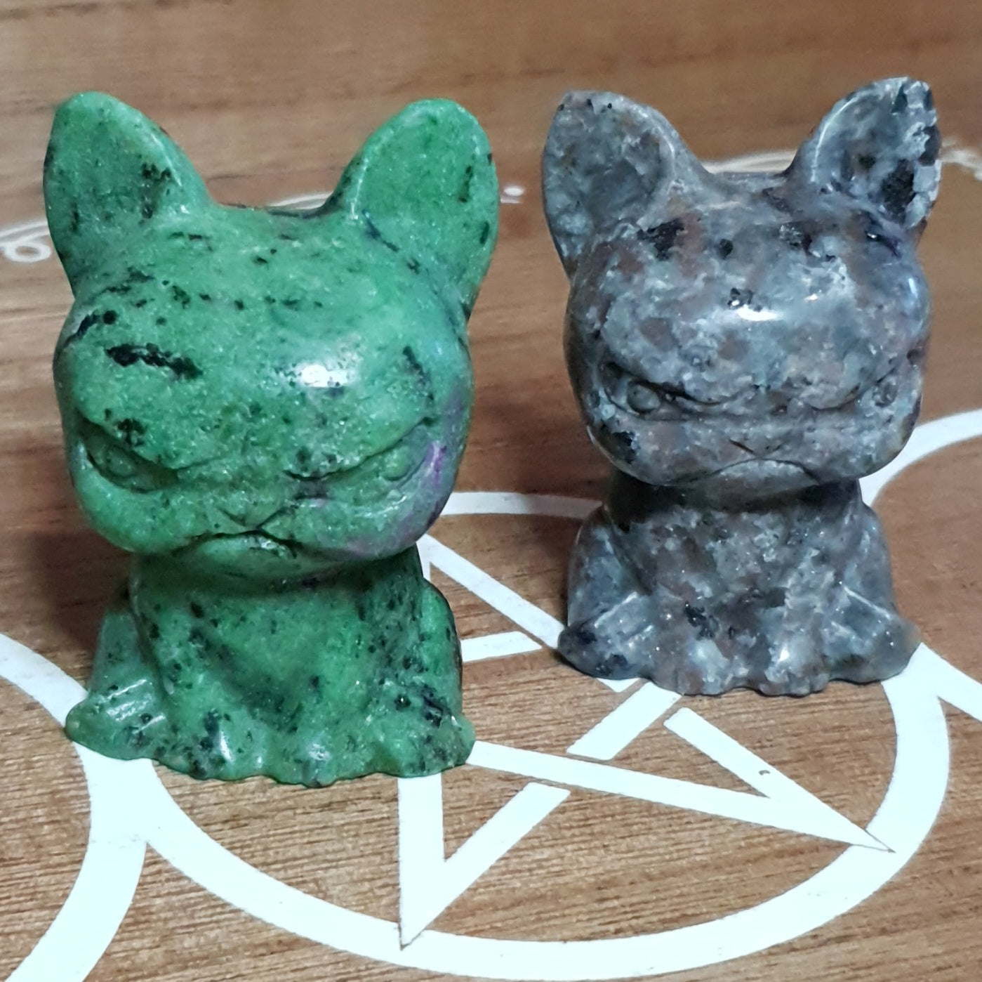Angry Dog Carvings. Comes in Ruby Zoisite and Yooperlite.