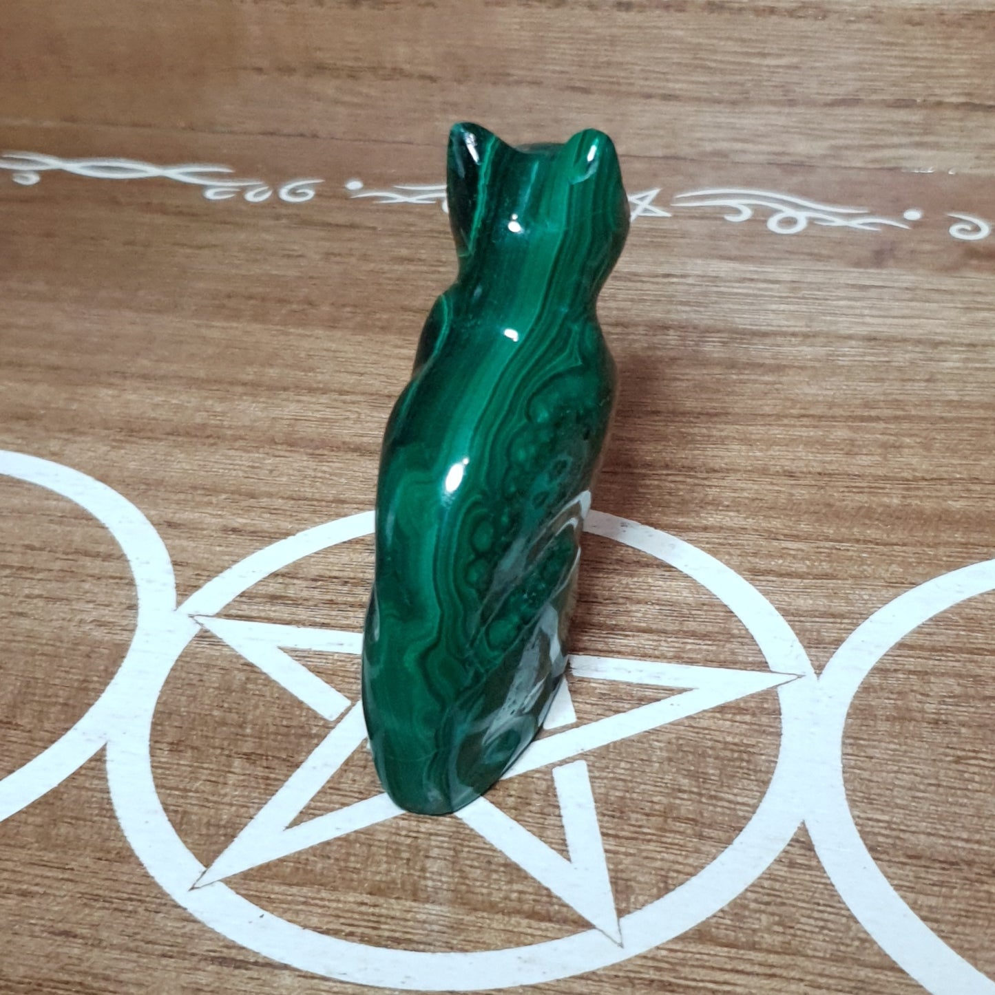 Malachite Kitty Cat Carving.