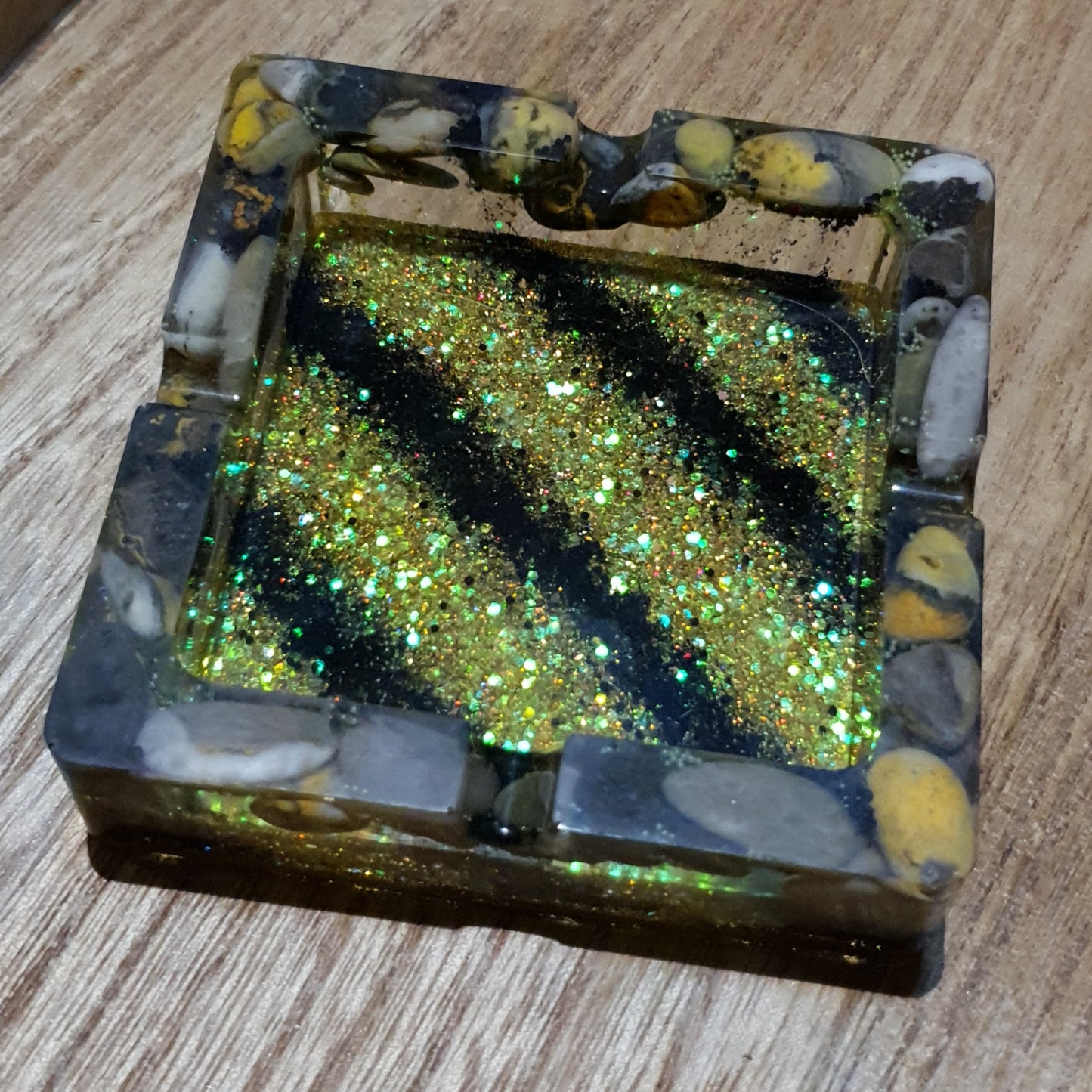 Bumblebee Jasper Ash Tray.