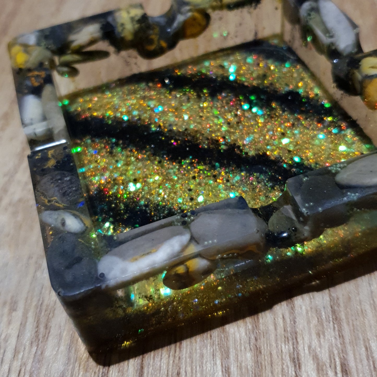 Bumblebee Jasper Ash Tray.