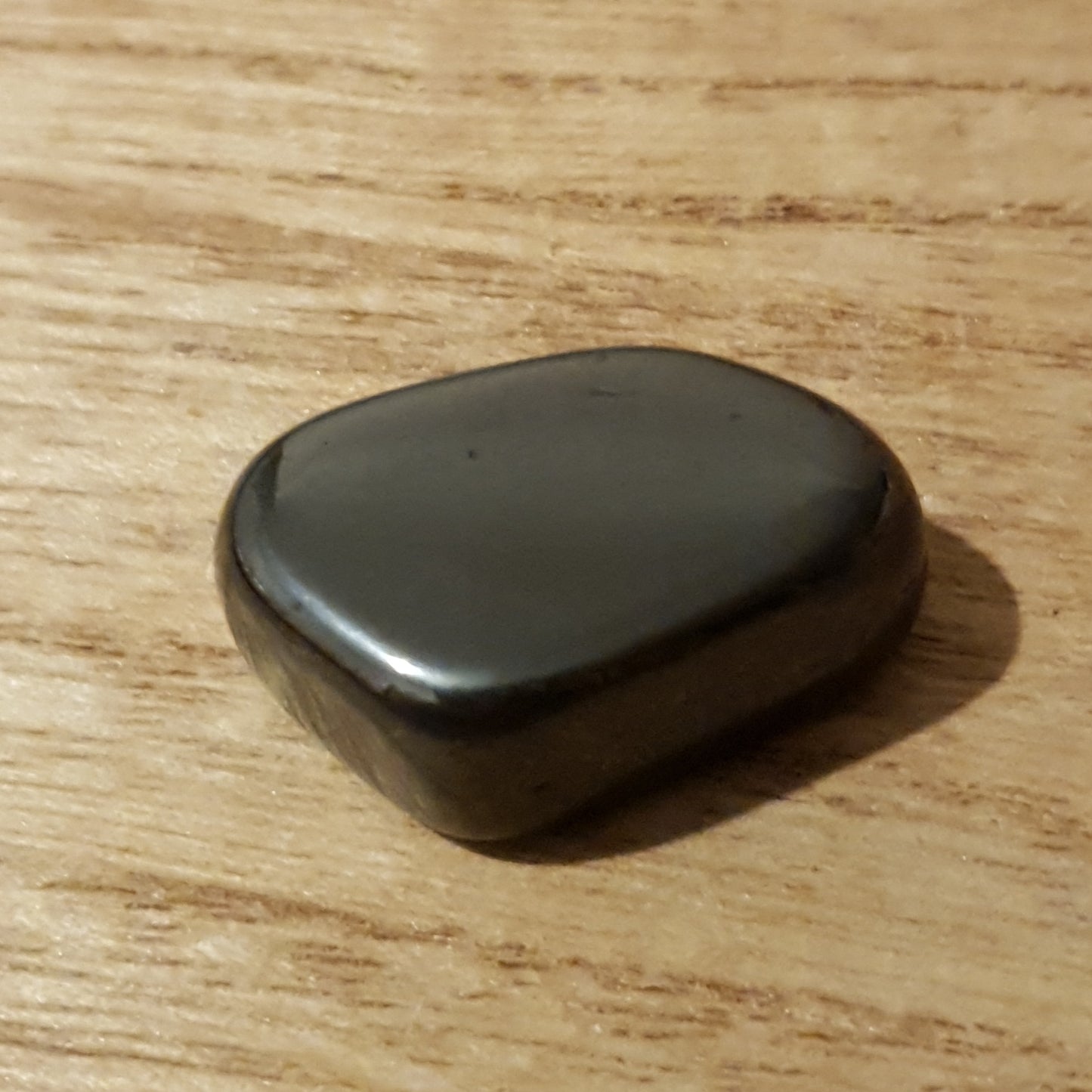 Magnetic Hematite Tumble.