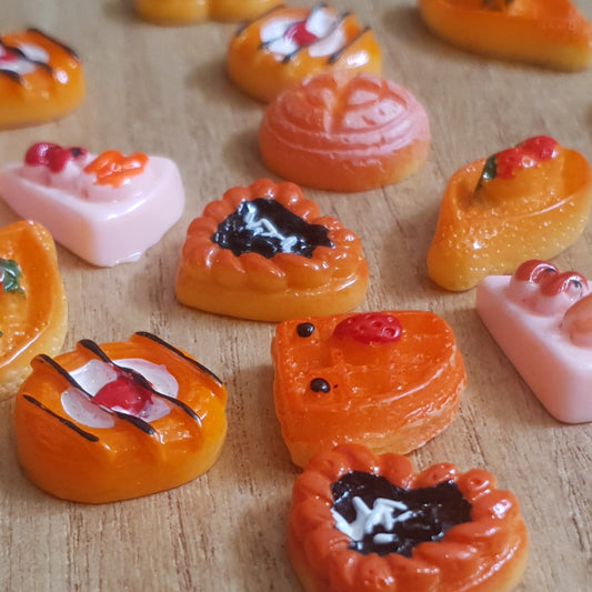 Miniature Pastries and Desserts. Single Sale.