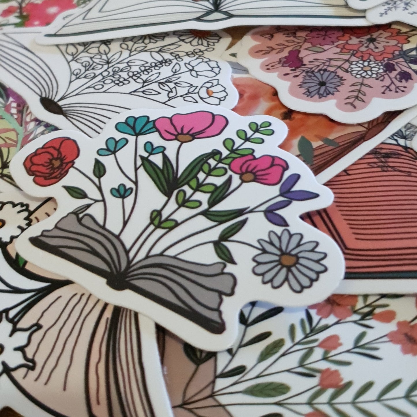 Floral Book Stickers. 10 Pack of Floral Book Themed Stickers.