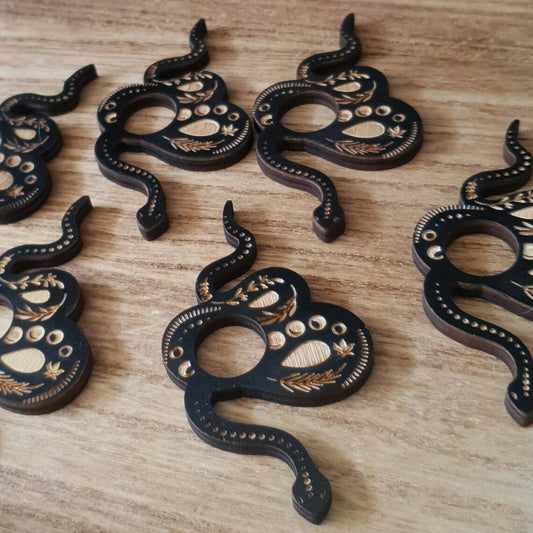 Moon Phase Snake Sphere Holder.