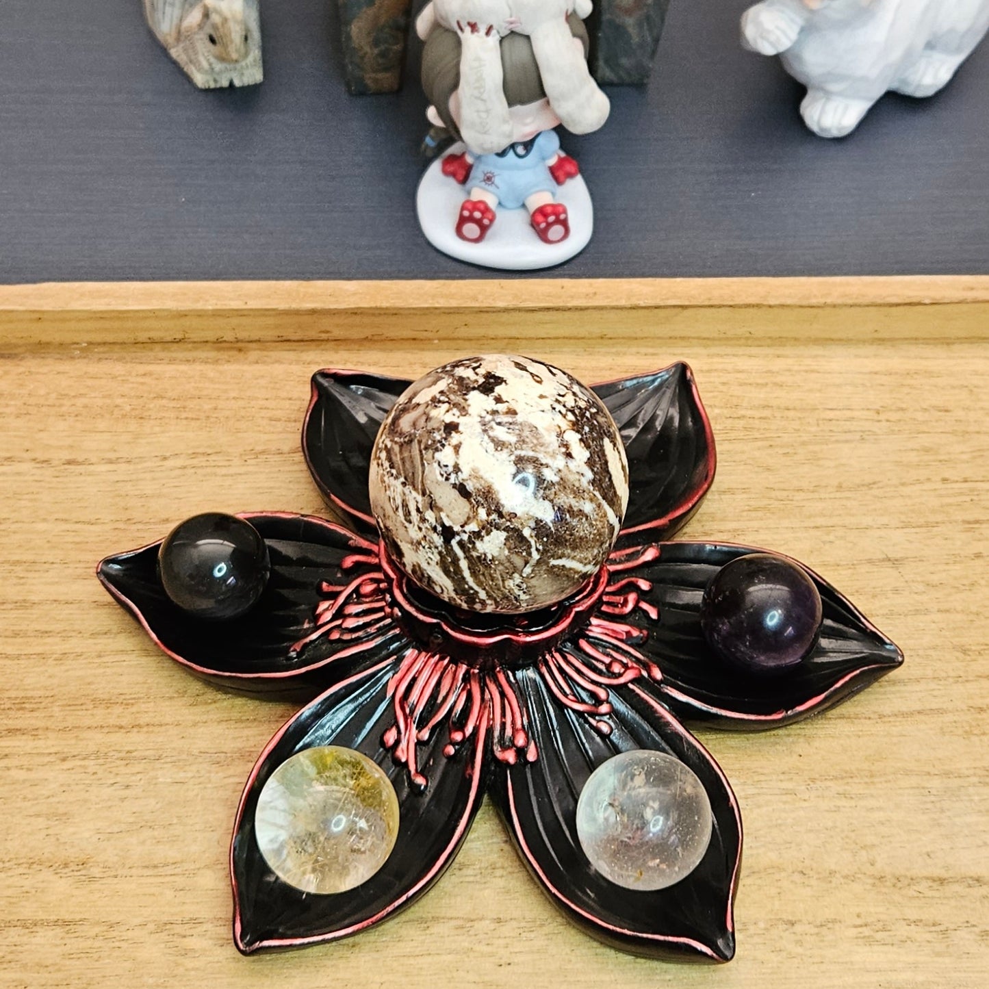 Lotus Sphere Holder.