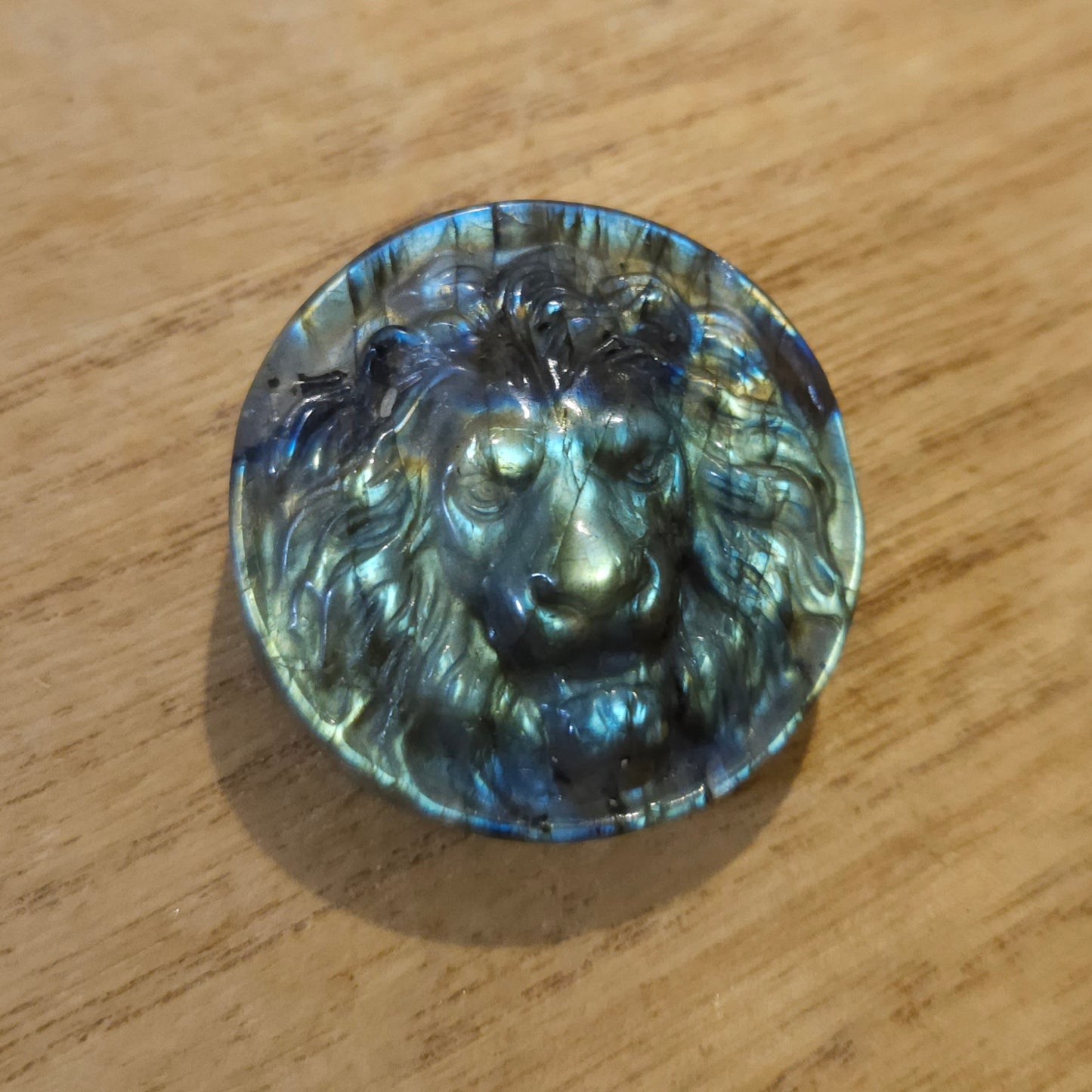 Labradorite Lion Face Flat Carving.
