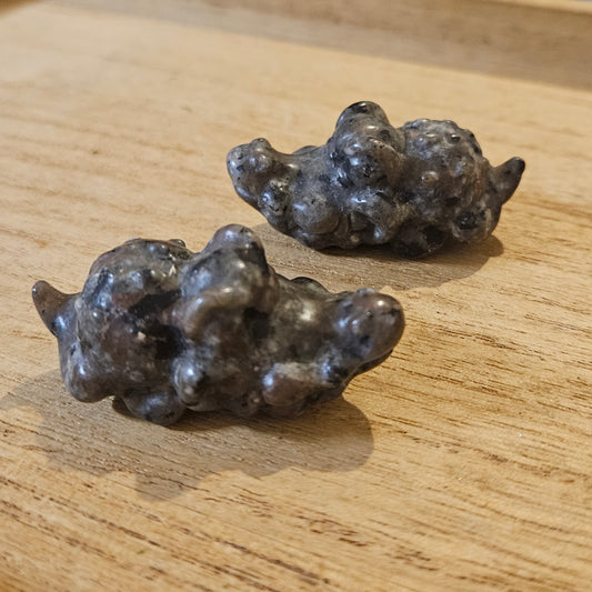 Yooperlite Crocodile Carving.