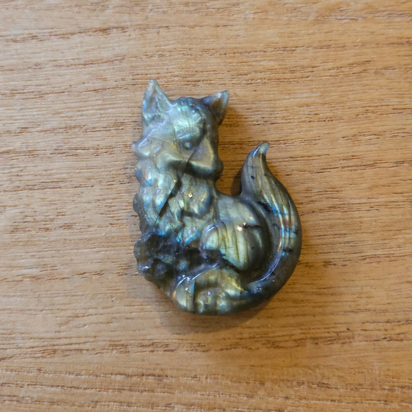 Labradorite Fox Flat Carving.
