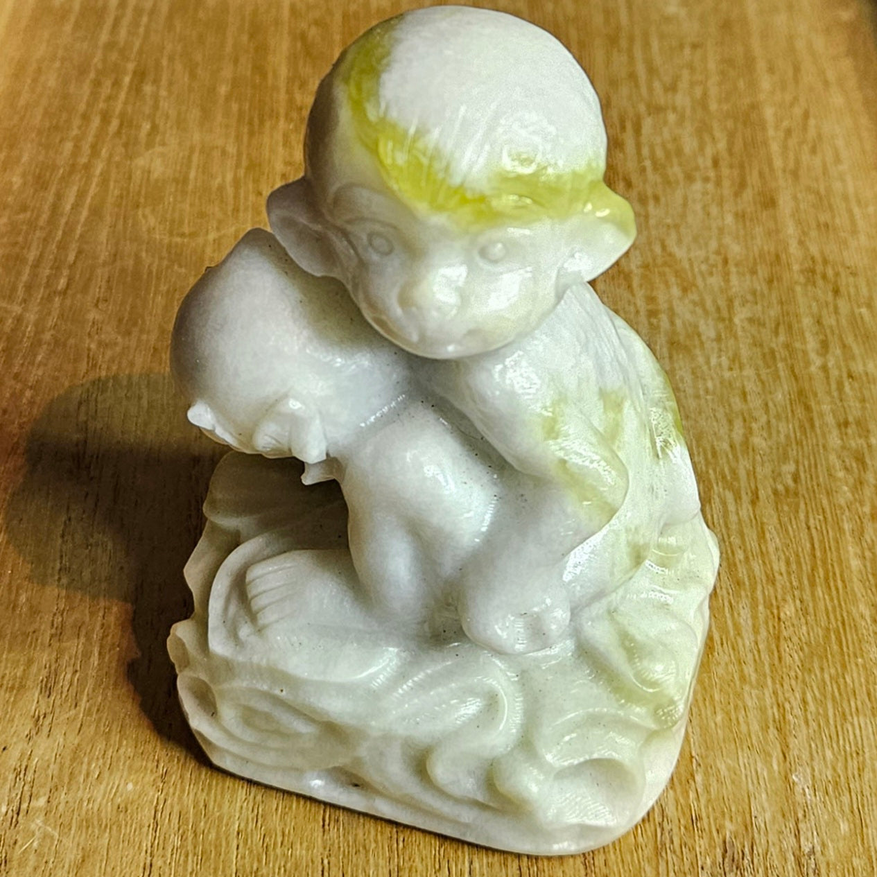 Lemon Jade Monkey Carving.