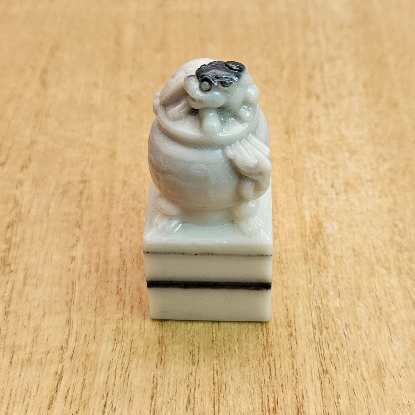 Taiji Jade Bixie Pot Carving.