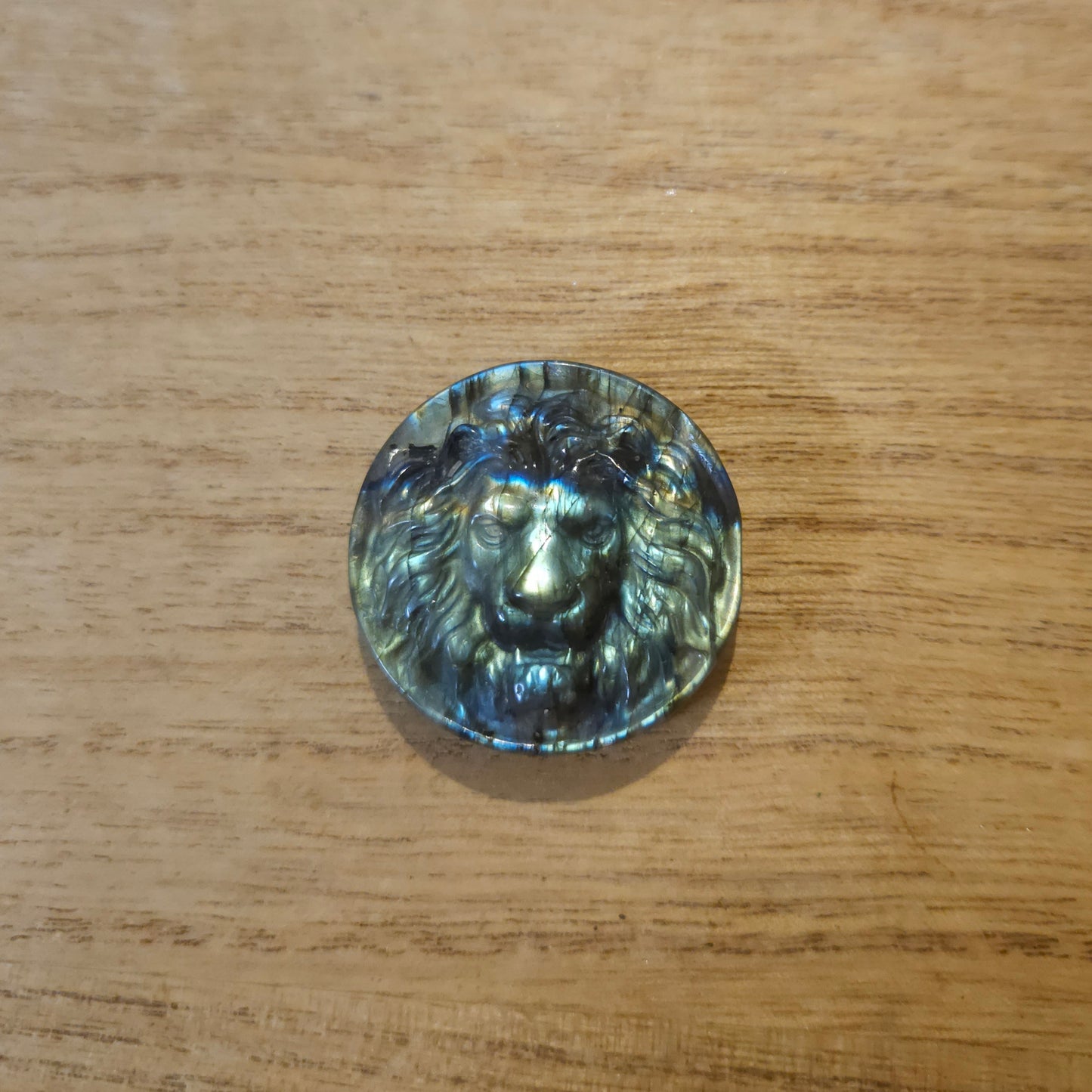 Labradorite Lion Face Flat Carving.