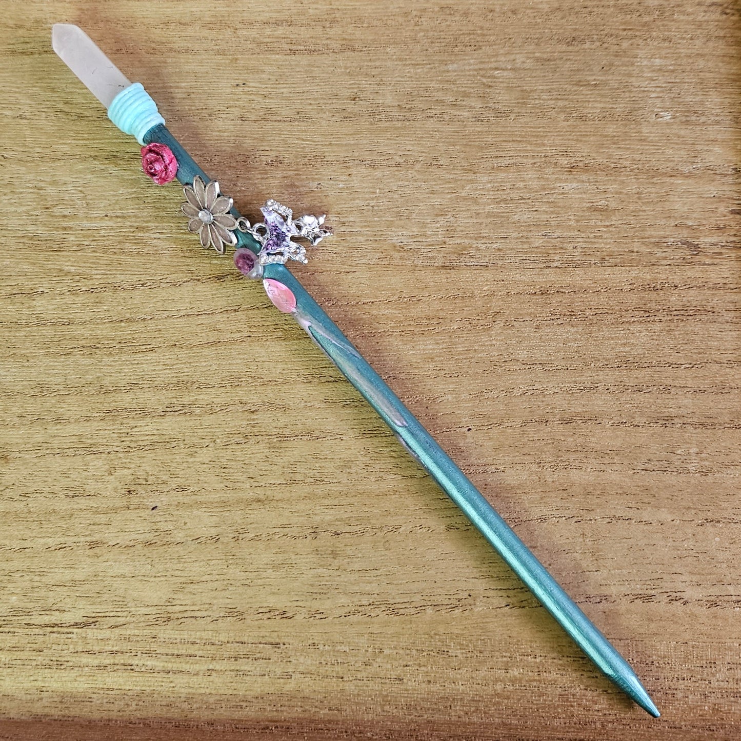 Green Butterfly & Flower Wand. Rose Quartz.