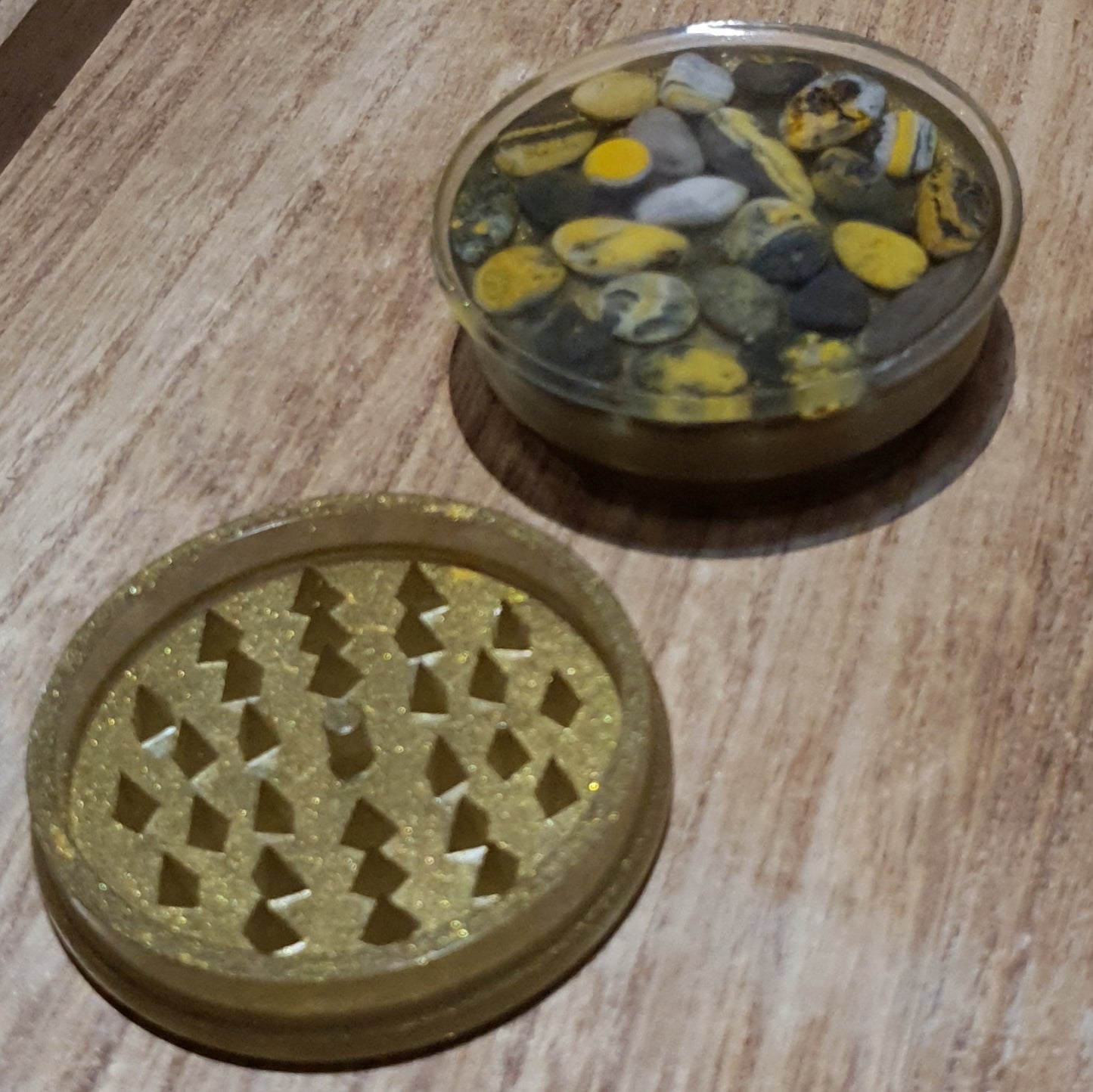 Bumblebee Jasper Grinder.