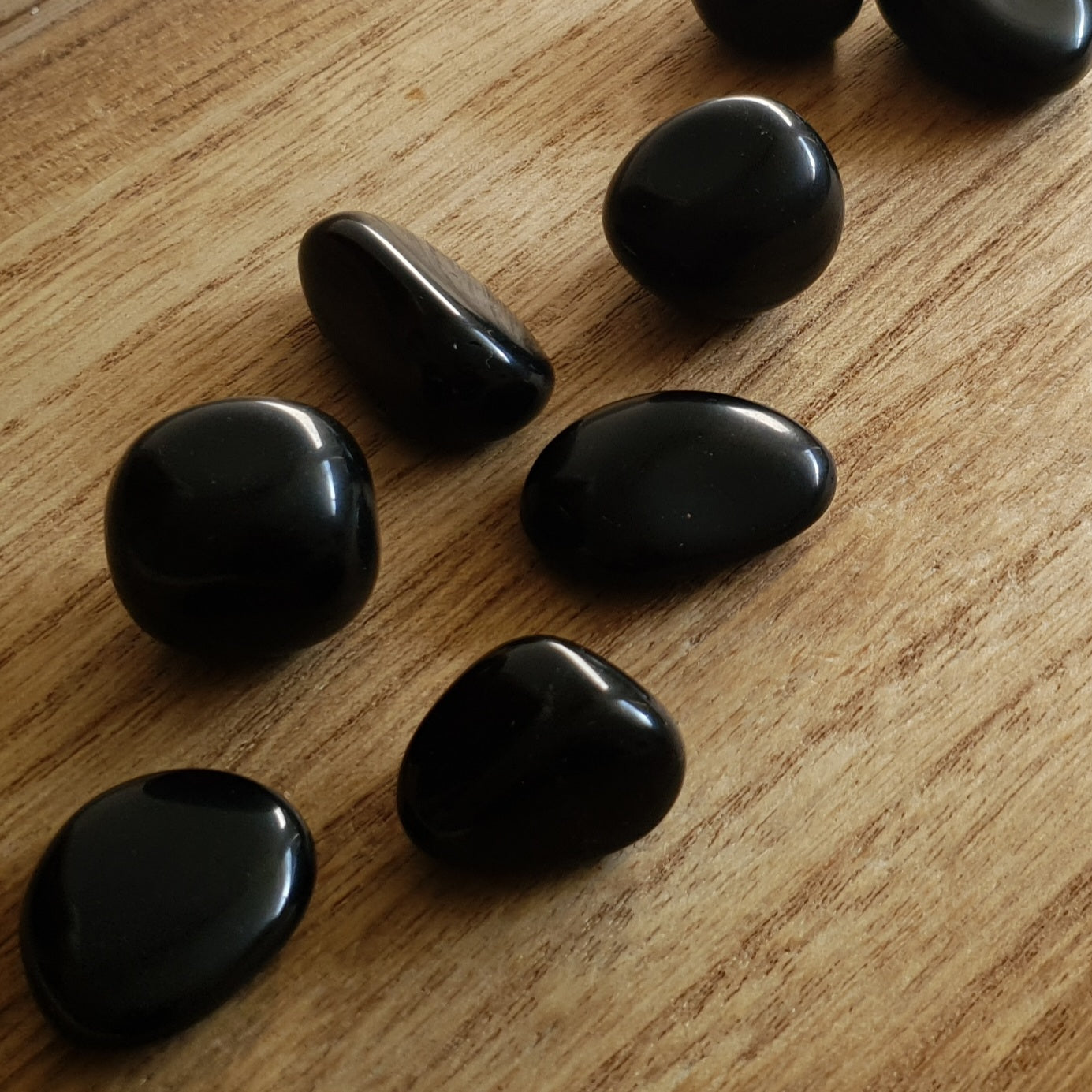 Black Obsidian Tumble.