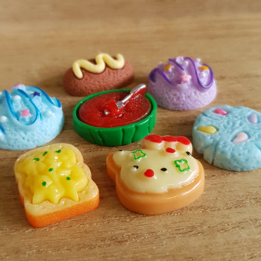 Miniature Food Set HK themed Party! 7pcs.