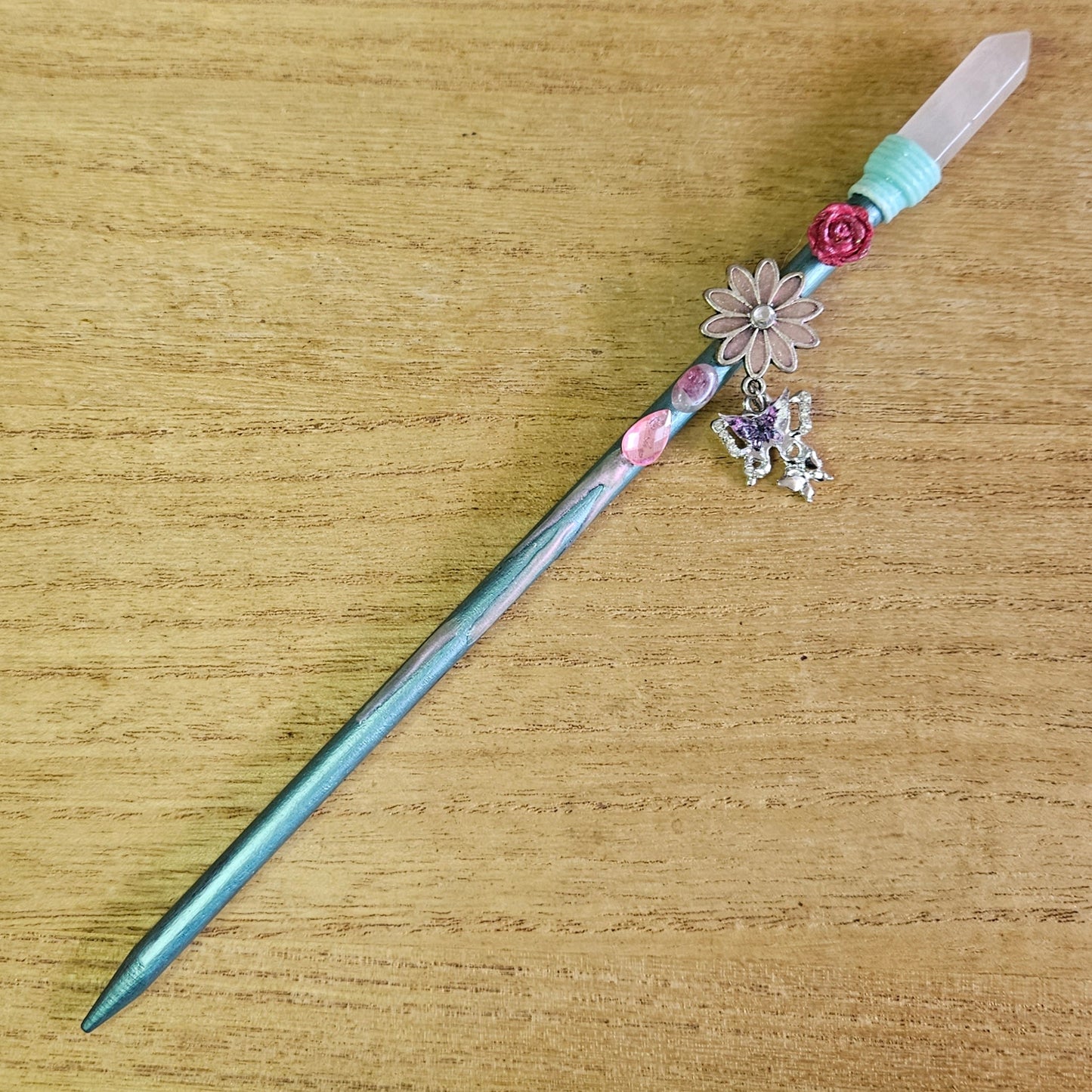 Green Butterfly & Flower Wand. Rose Quartz.