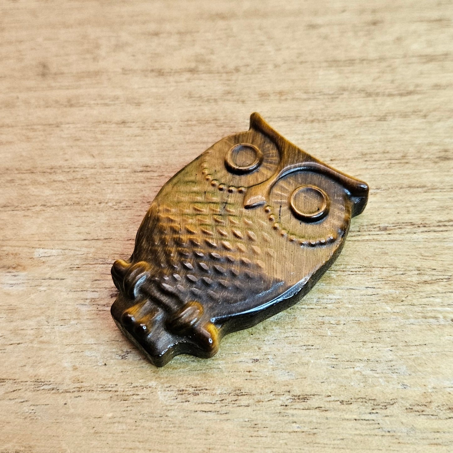 Tigers Eye Owl Flat Carving.