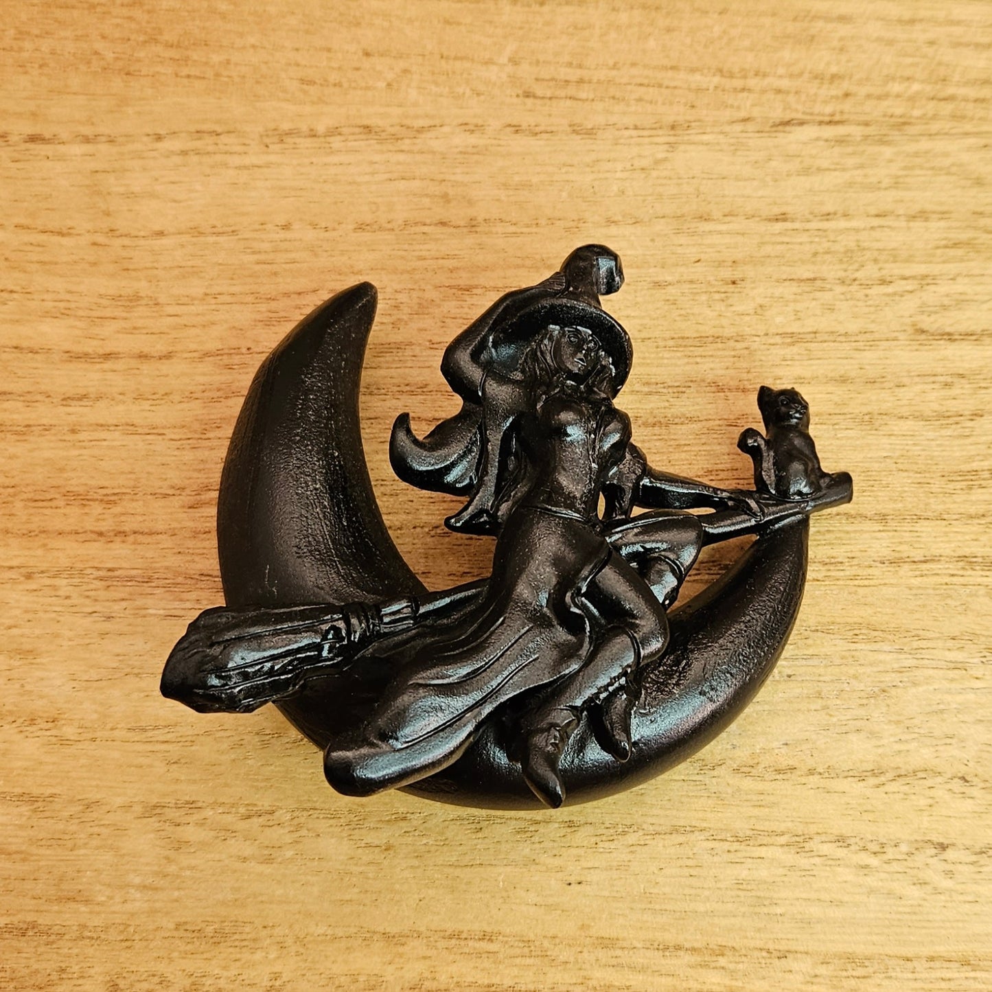 Obsidian Witch Moon Carving. *Comes with Stand*.