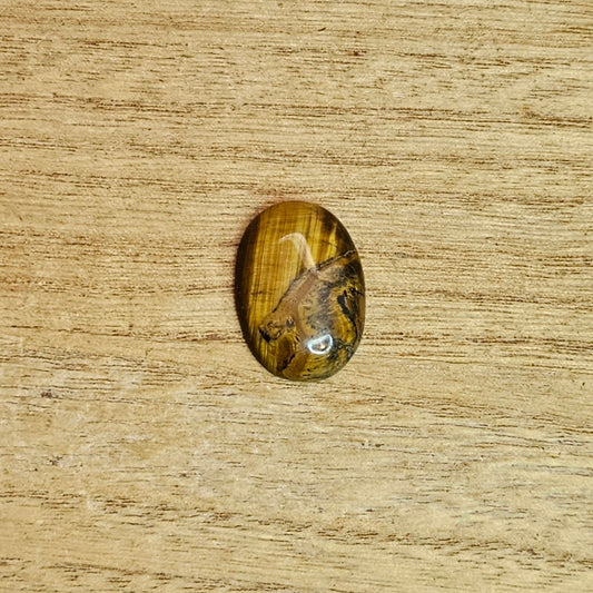 Tiger's Eye Oval Cabochon.
