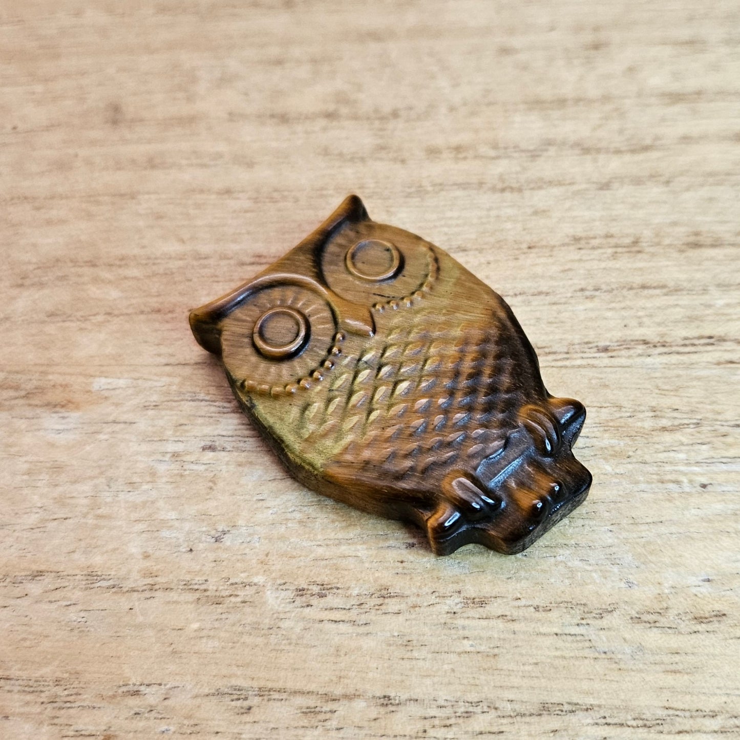 Tigers Eye Owl Flat Carving.