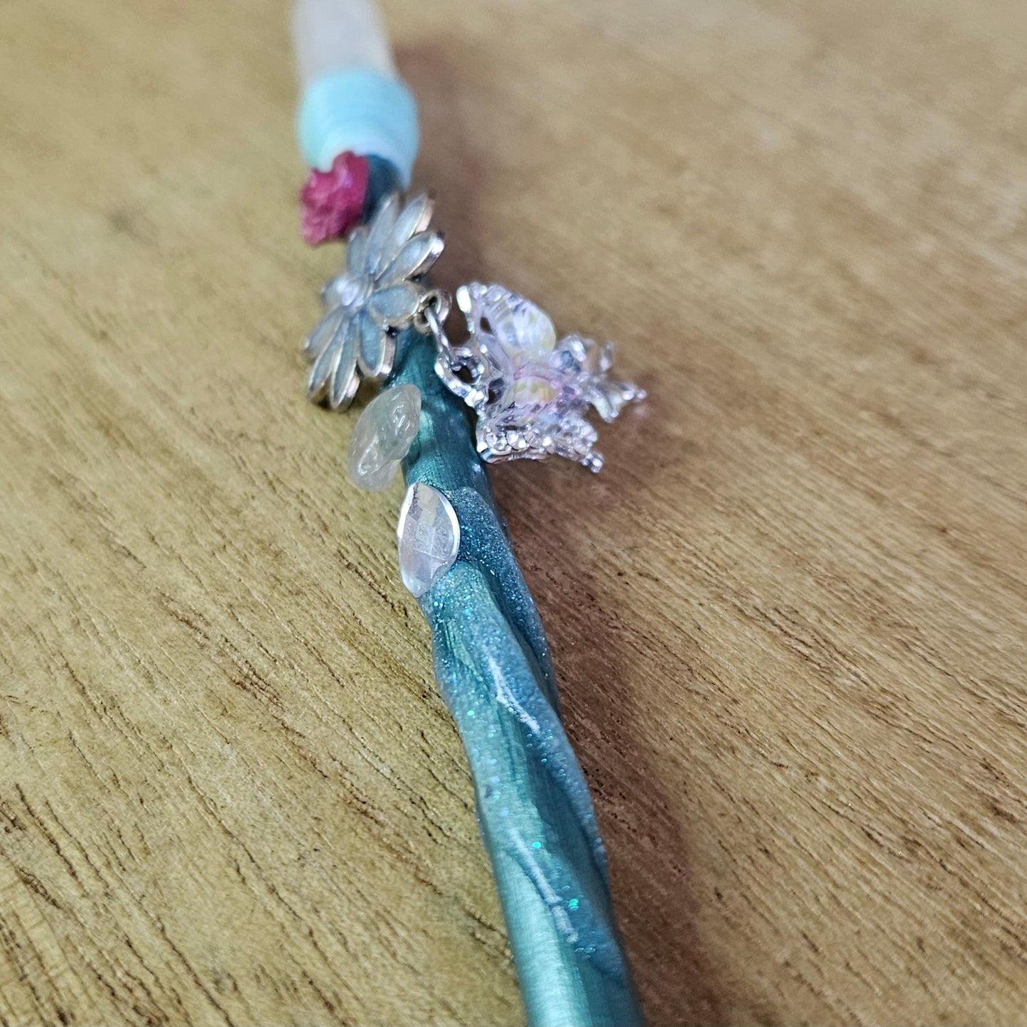 Green Butterfly & Flower Wand. Clear Quartz.