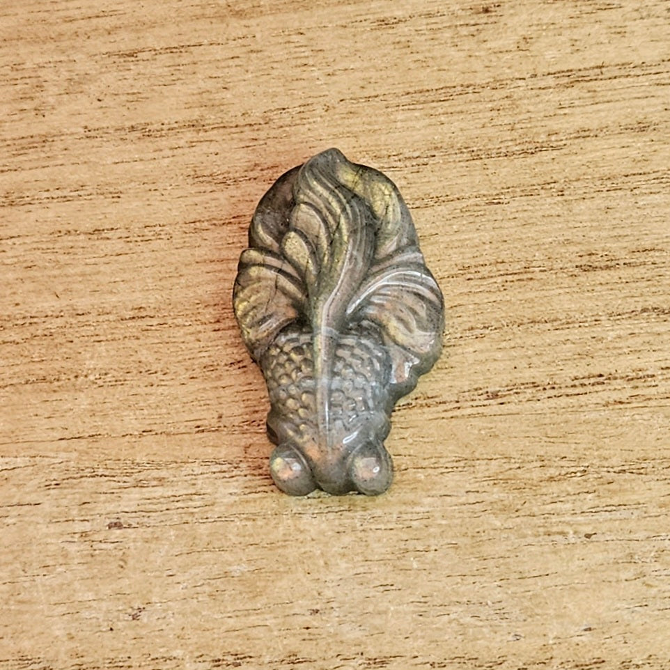 Sunset Labradorite Goldfish Flat Carving.