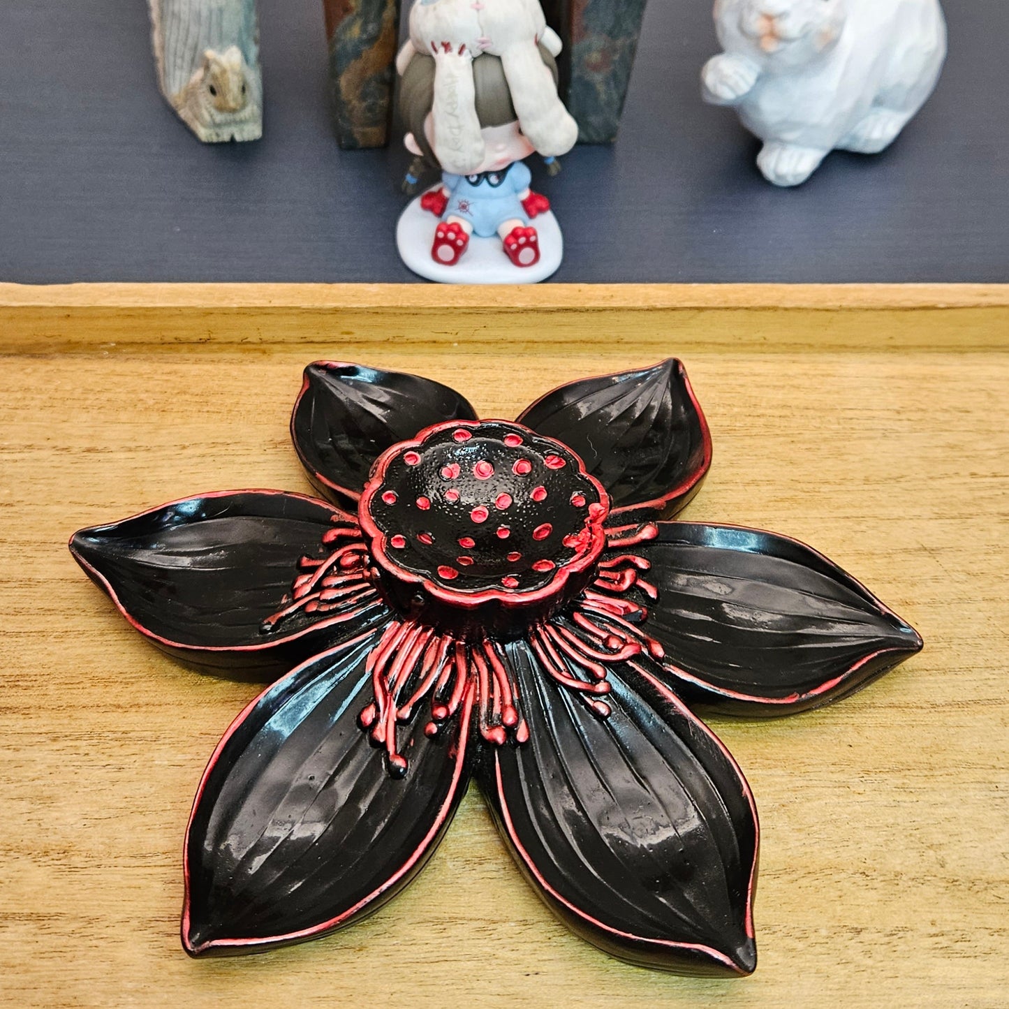 Lotus Sphere Holder.