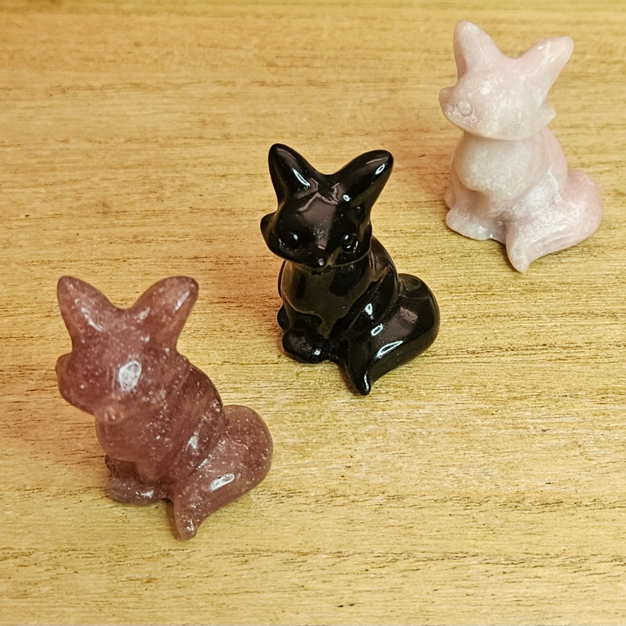 Sitting Fox Carving. *Comes in assorted materials* *Sold Separately*