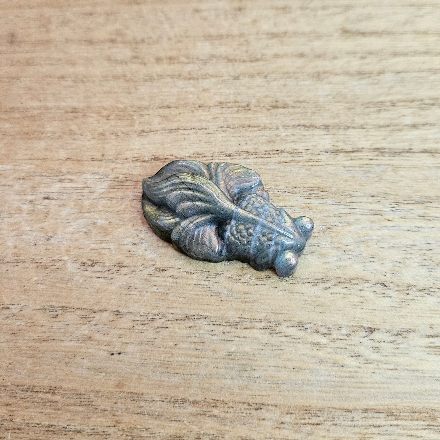 Sunset Labradorite Goldfish Flat Carving.