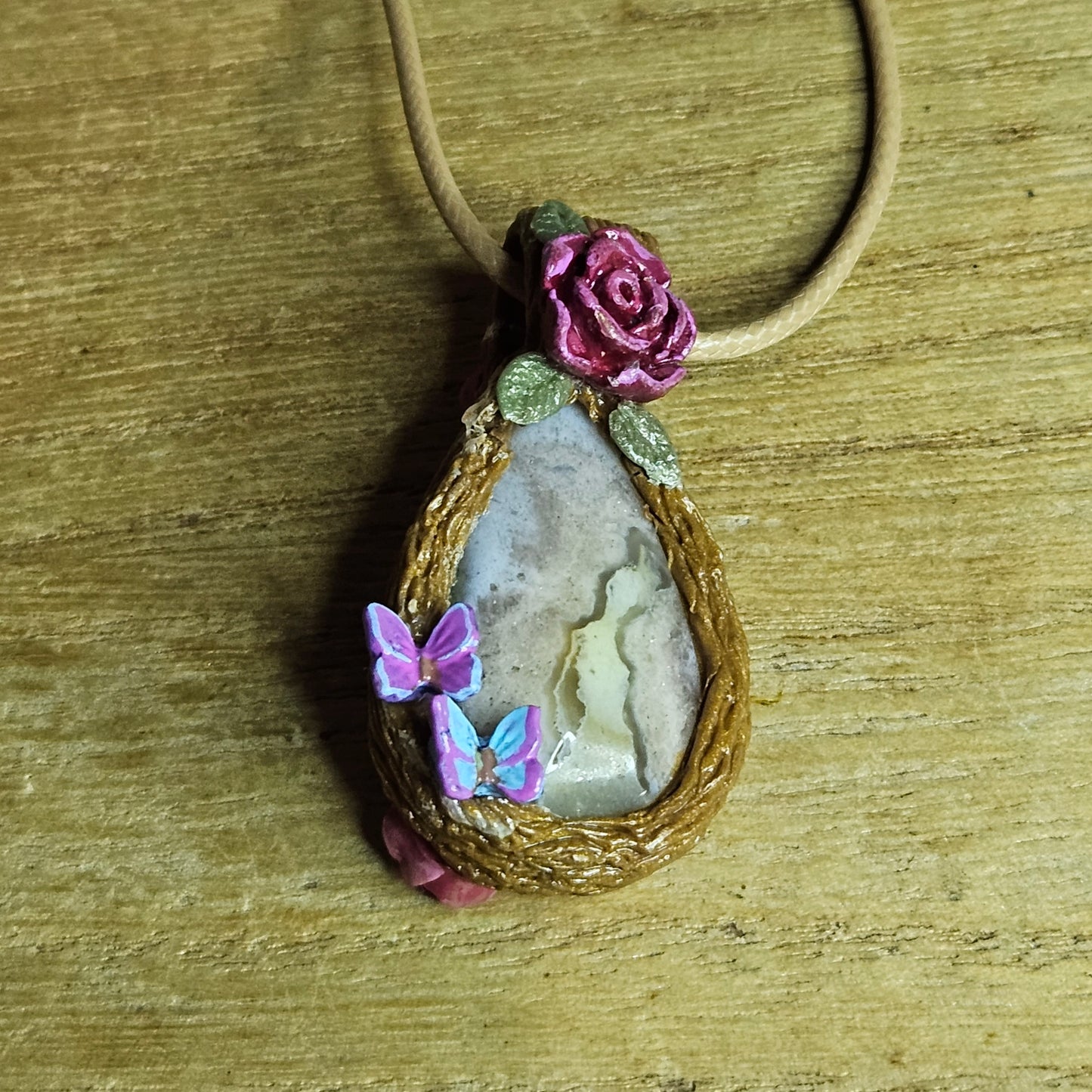 Handmade Flower Agate Butterfly & Roses Pendant.