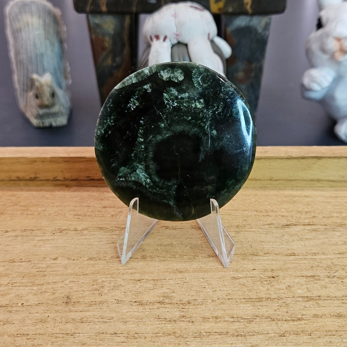 Seraphinite Disk Carving.