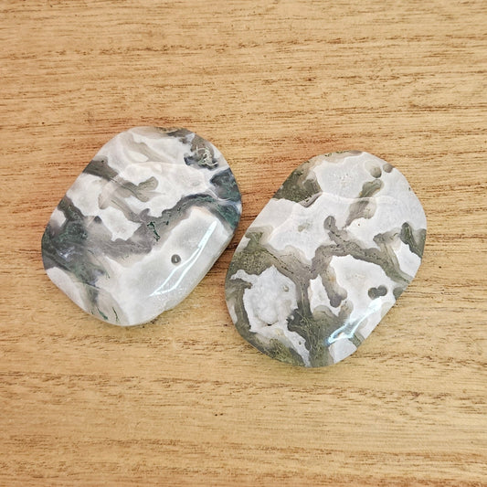Moss Agate Palmstone. *Sold Separately*