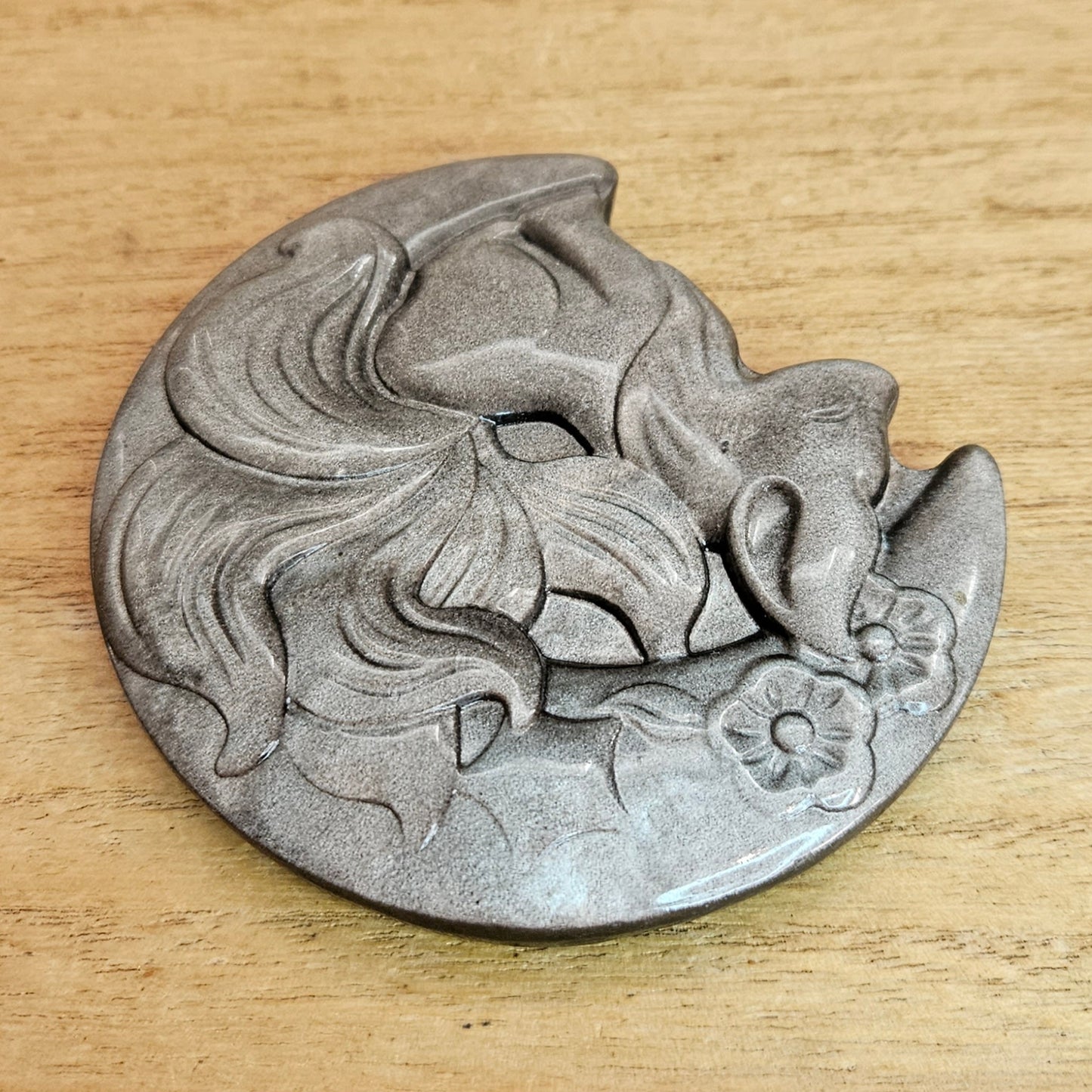 Silver Sheen Obsidian Moon Fox Flat Carving.