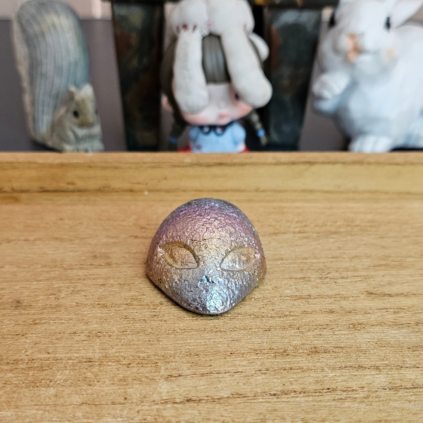 Bismuth Alien Head Smelted Carving.