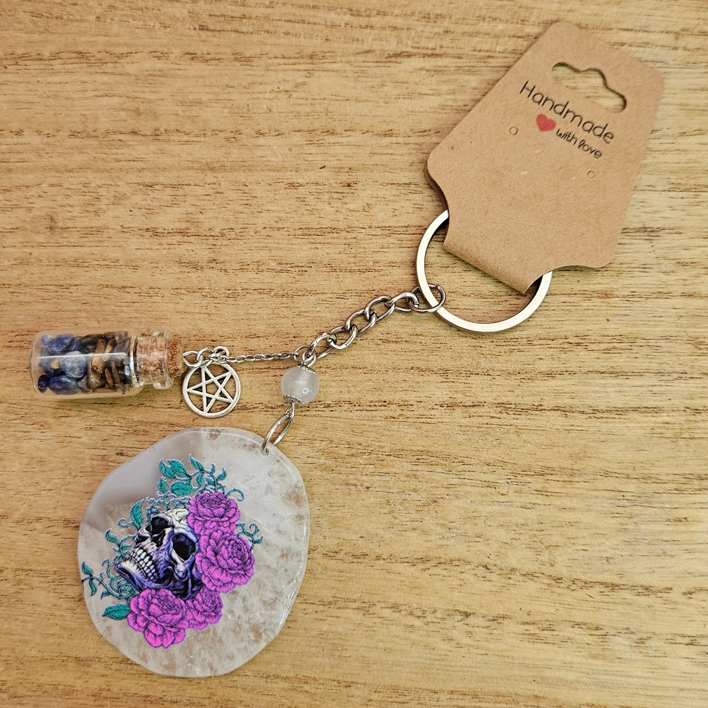 Skull Agate Slice & Crystal Chip Bottle Keychain.