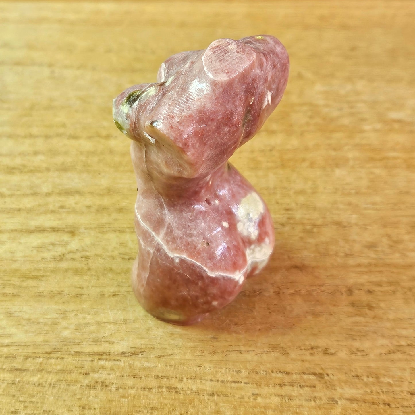 Red Guava Quartz Lady Body Carving.