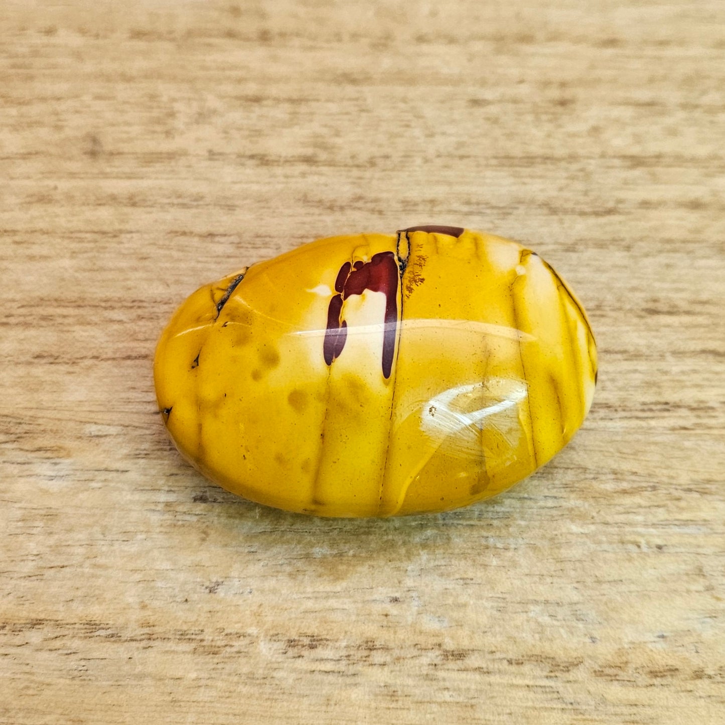 Mookaite Palmstone.