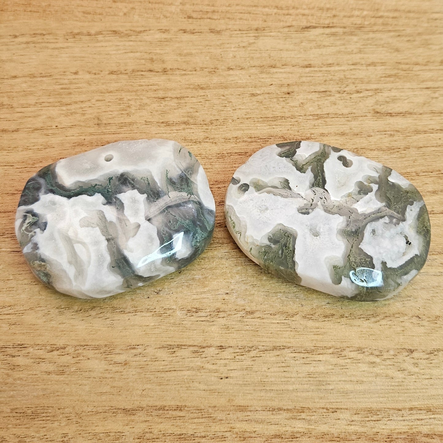 Moss Agate Palmstone. *Sold Separately*