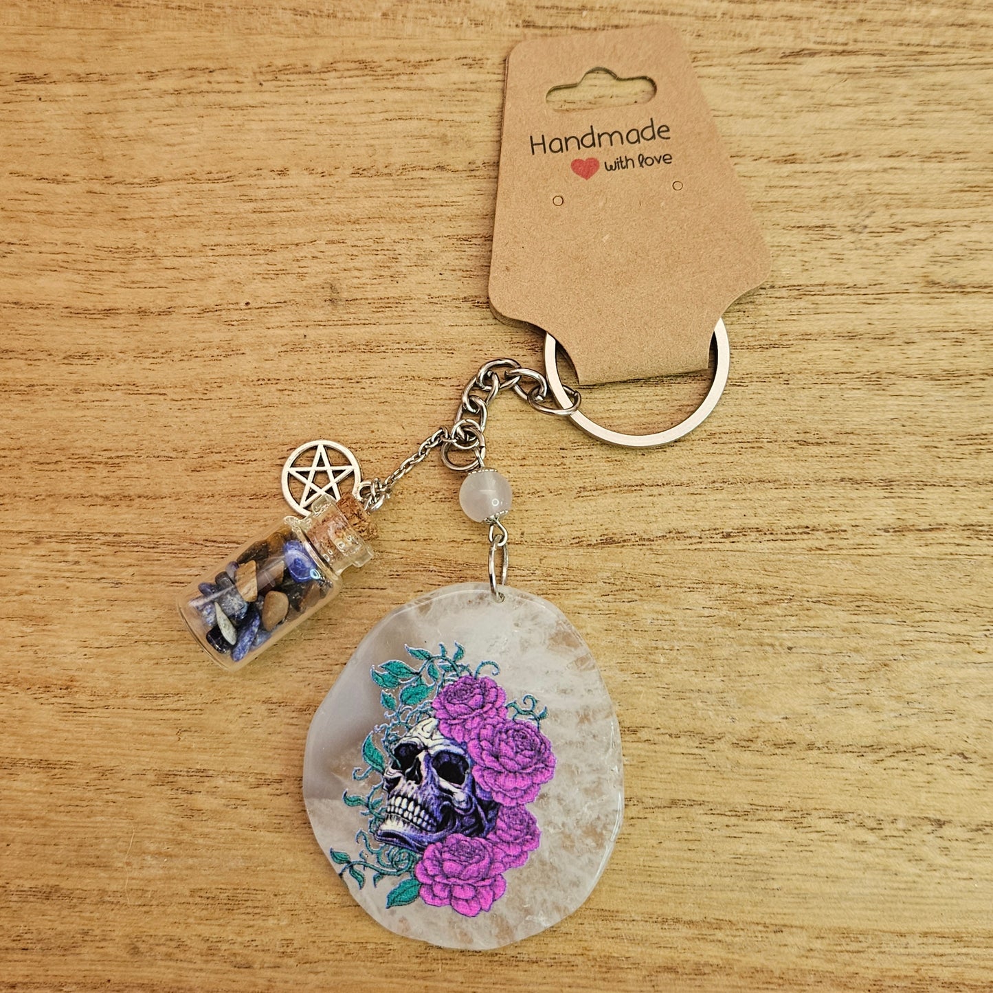 Skull Agate Slice & Crystal Chip Bottle Keychain.