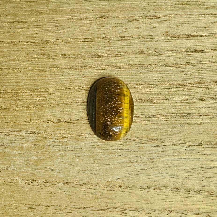Tiger's Eye Oval Cabochon.