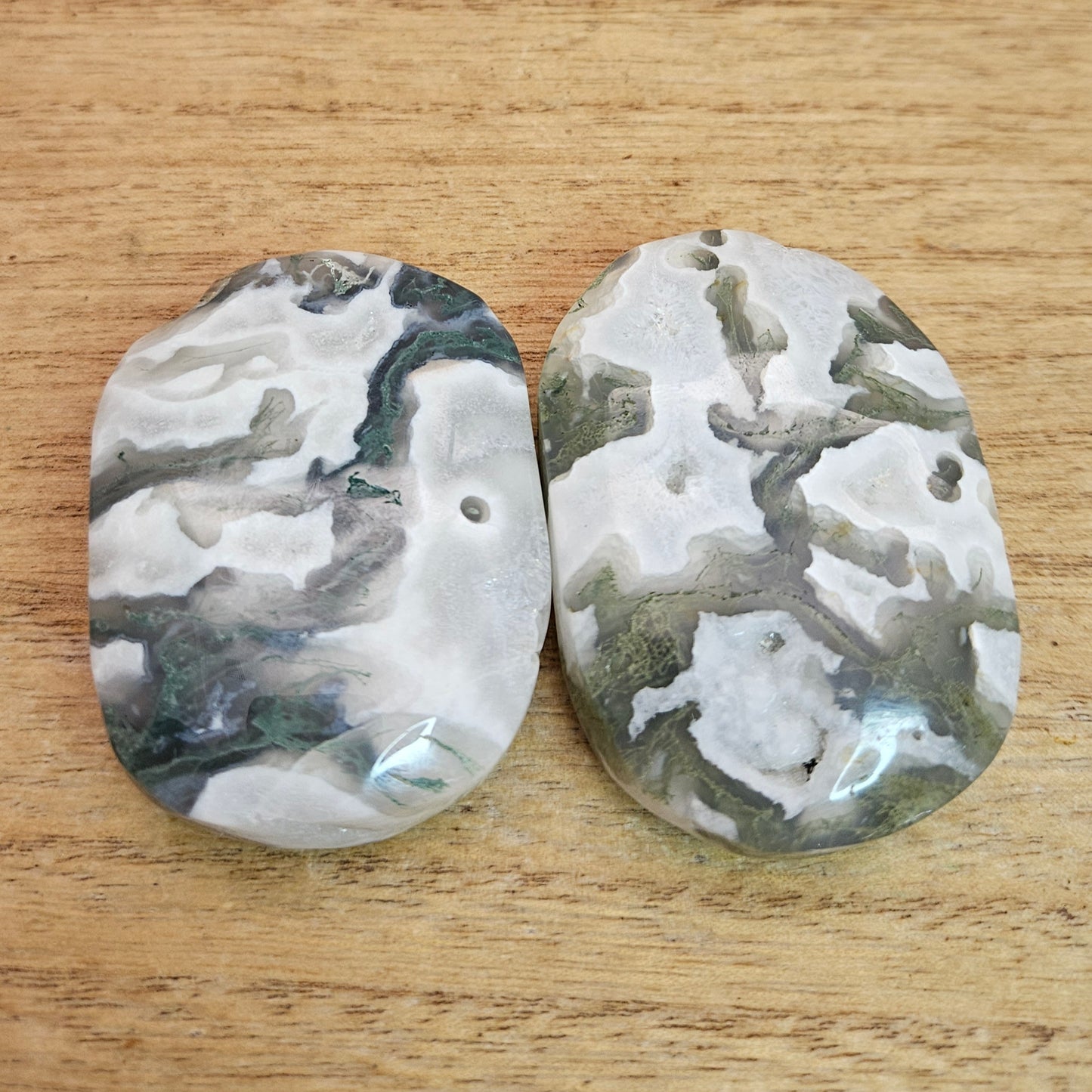 Moss Agate Palmstone. *Sold Separately*