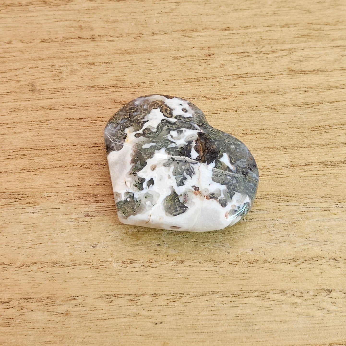 Moss Agate Heart Carving.