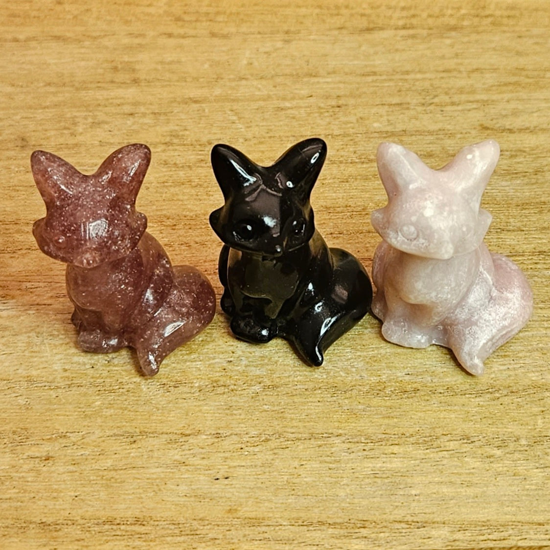 Sitting Fox Carving. *Comes in assorted materials* *Sold Separately*