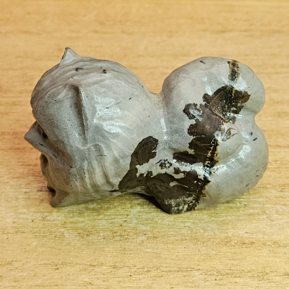 Picture Jasper Pomeranian Dog Carving.